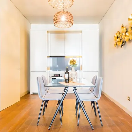 Casa Com Alma Portuguesa @ Location Cais Do Sodre شقة Lisboa