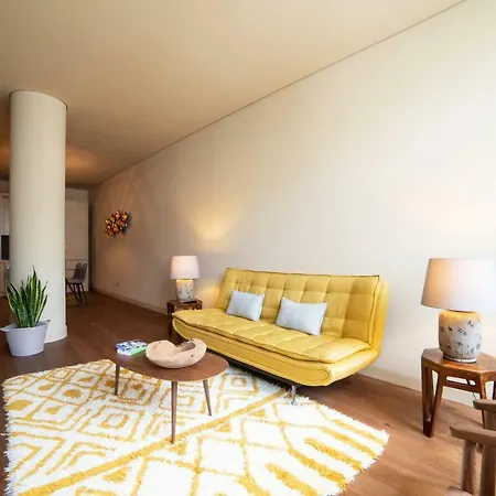 Casa Com Alma Portuguesa @ Location Cais Do Sodre Apartment Lisbon