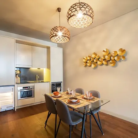 Casa Com Alma Portuguesa @ Location Cais Do Sodre Apartment Lisbon