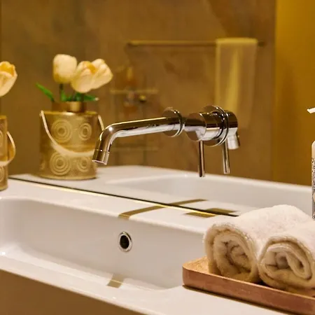 Casa Com Alma Portuguesa @ Location Cais Do Sodré Lisboa